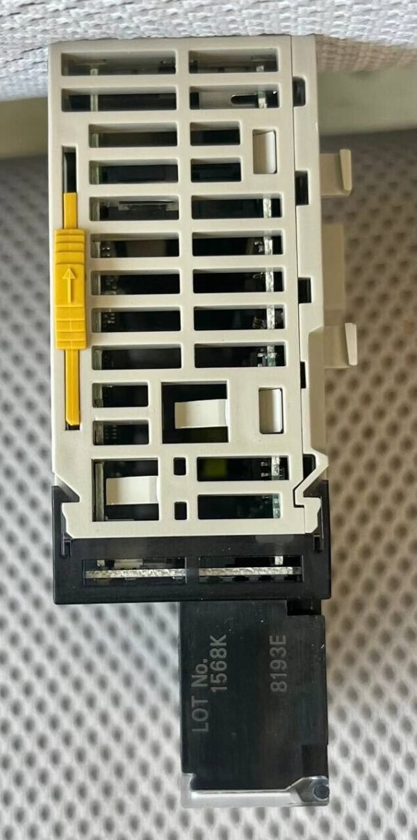 New Omron CJ1W-TC102 PLC Module Free Expedited Shipping - Image 4